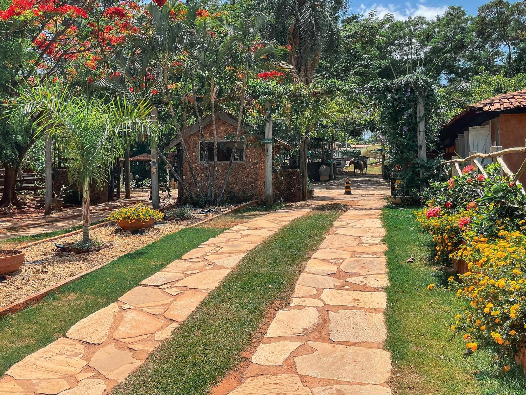 Ranchos 30 Hotel Fazenda Hidrolândia エクステリア 写真