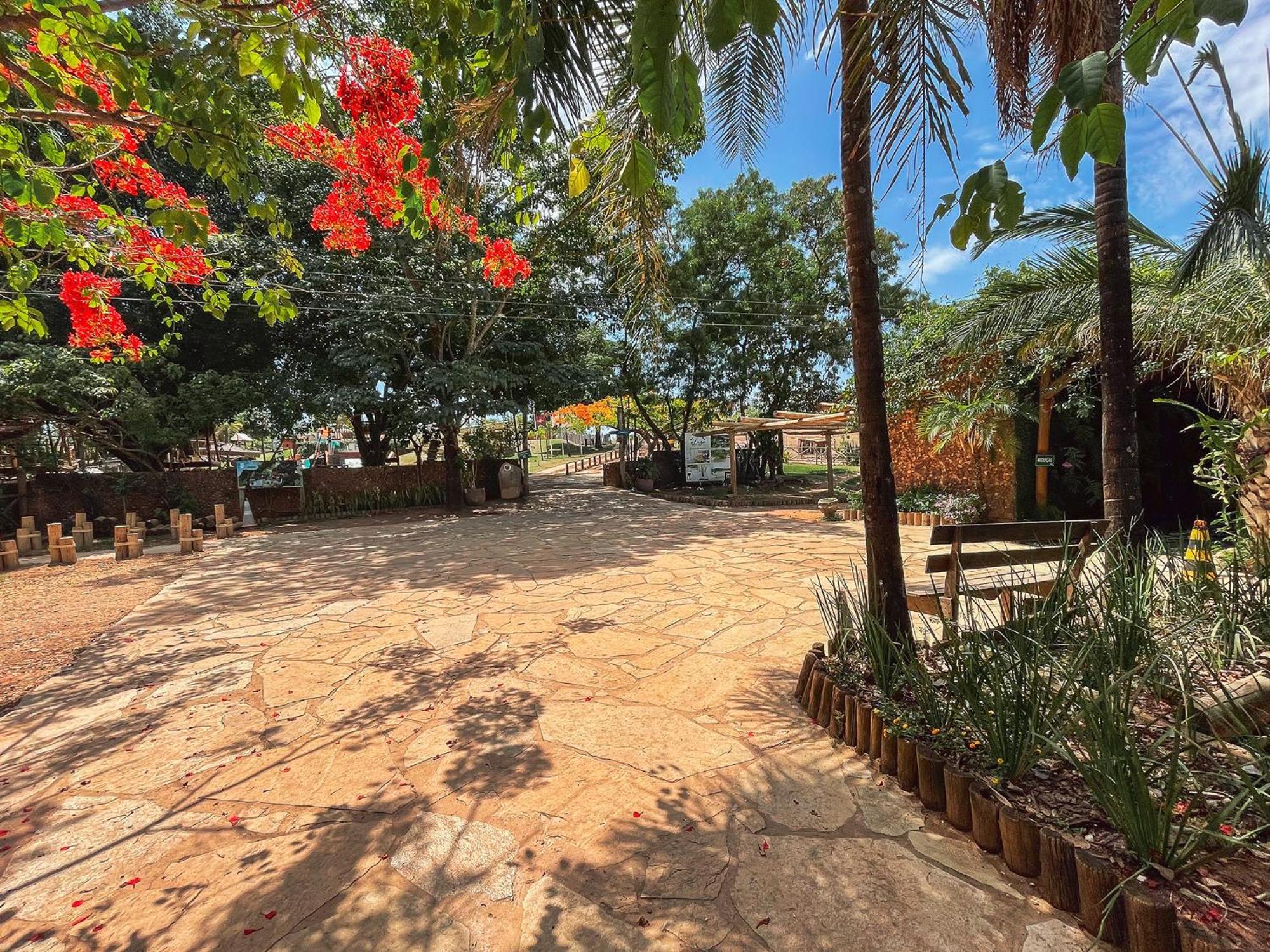 Ranchos 30 Hotel Fazenda Hidrolândia エクステリア 写真